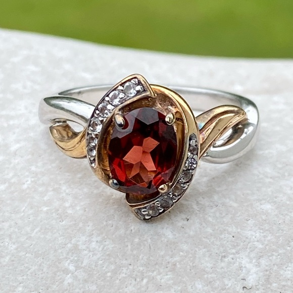 Genuine Garnet and white topaz ring .925 Sterling Silver 18k gold accent - Picture 6 of 15